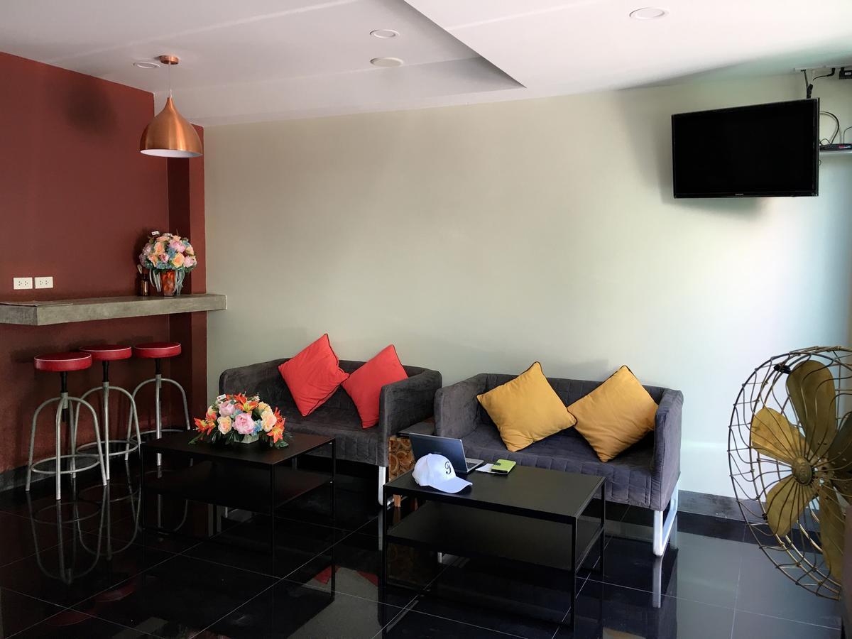 Hotel U Sleep Chiangmai Chiang Mai Esterno foto