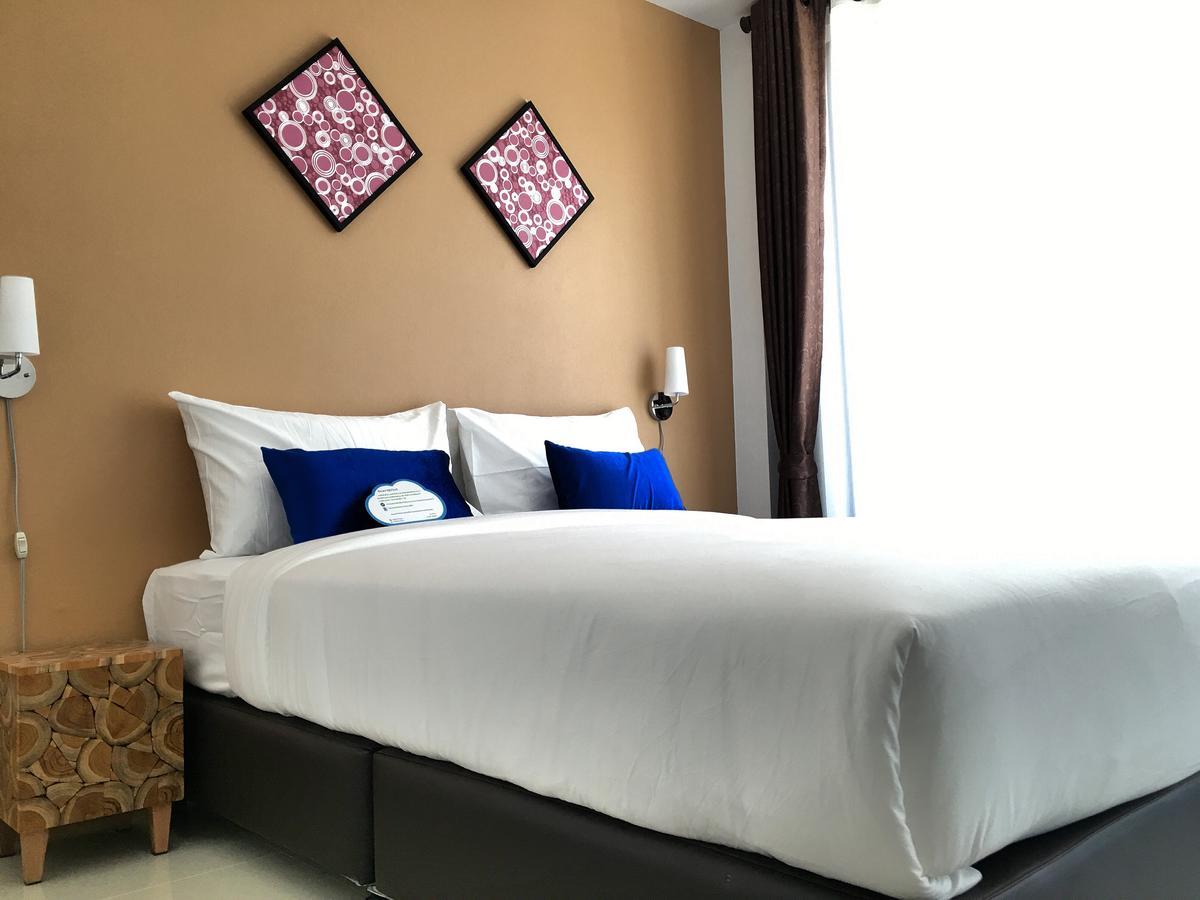 Hotel U Sleep Chiangmai Chiang Mai Esterno foto