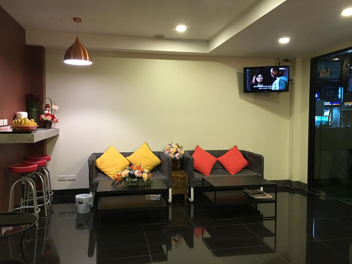Hotel U Sleep Chiangmai Chiang Mai Esterno foto